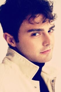 دانلود فیلم پاییز یک عمر – Bir Ömrün Sonbahari 2025 (با زیرنویس فارسی)